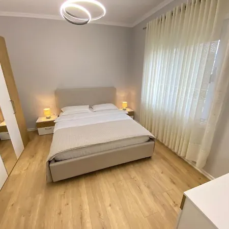 Wellorganized Close The Center Of Apartment Tirana